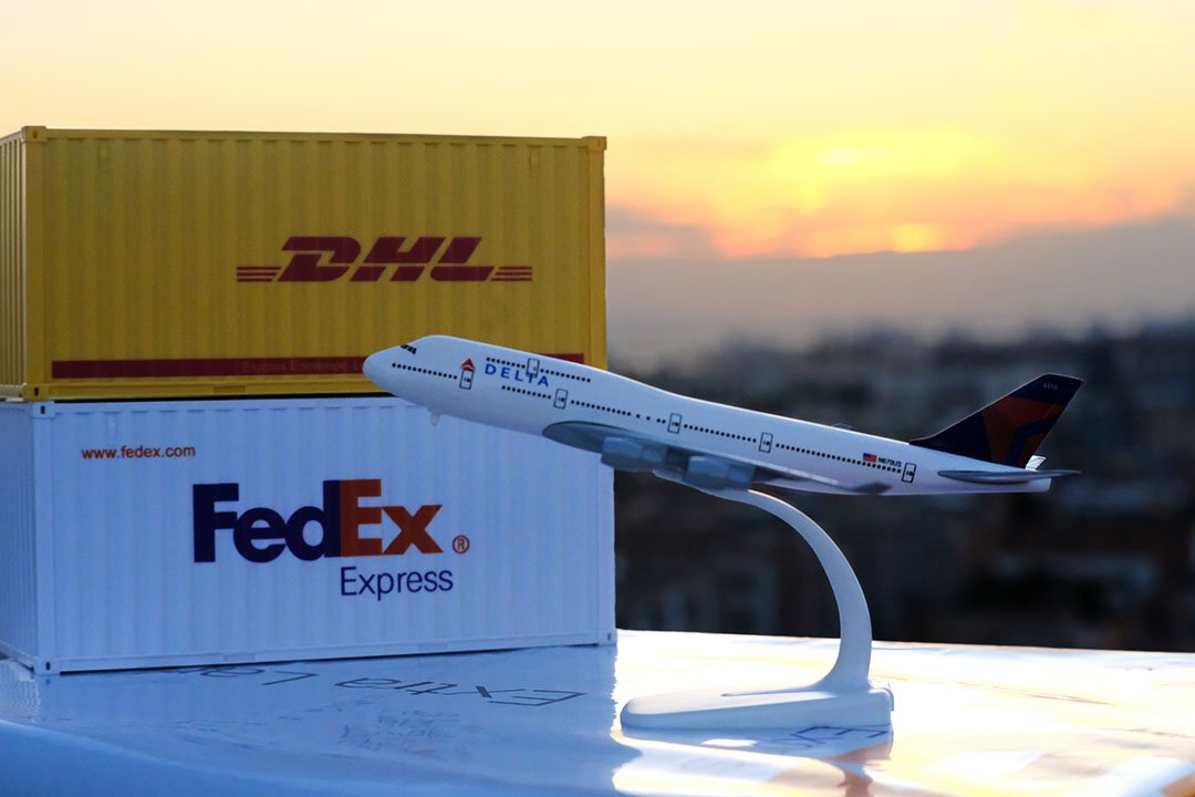 Utilice los canales de DHL, FEDEX y UPS para enviar artículos desde China a Honduras